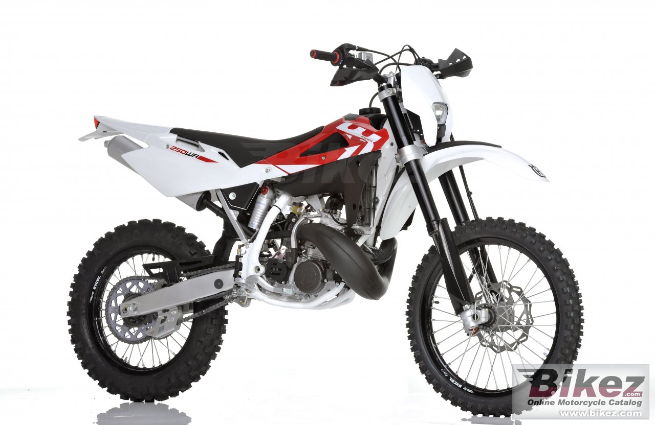 Big Husqvarna wr250 picture and wallpaper from Bikez.com